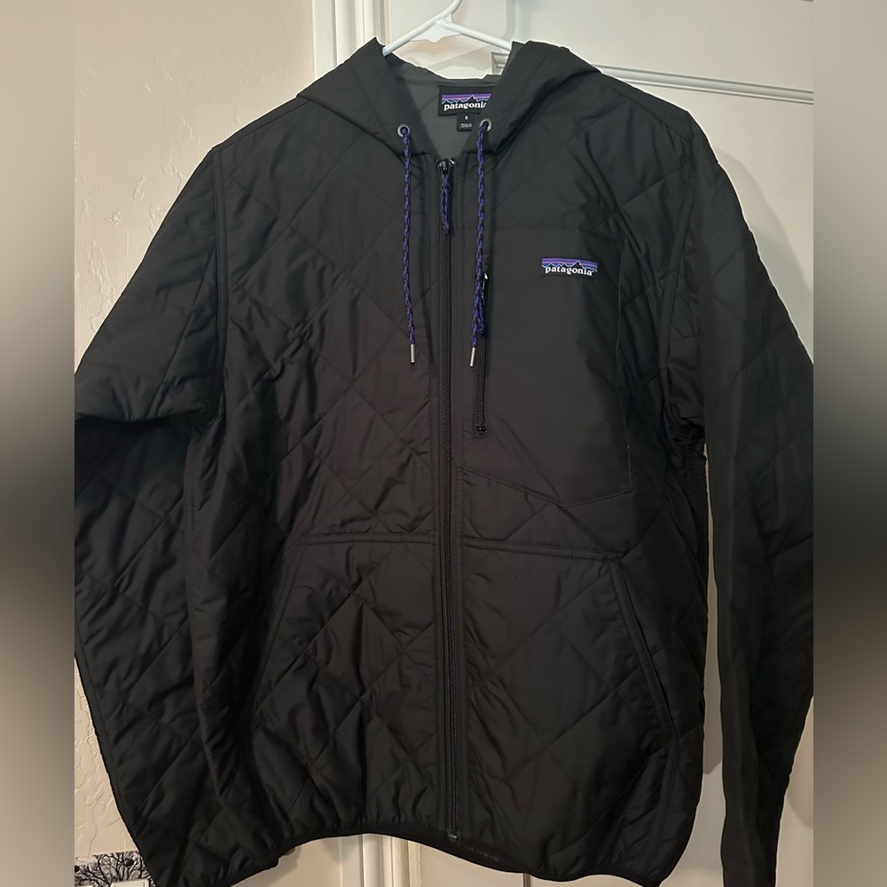 Patagonia Men's Diamond Quilted Bomber Hoody